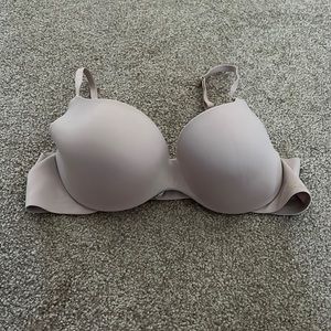 Victoria secret, size 36B, nude color